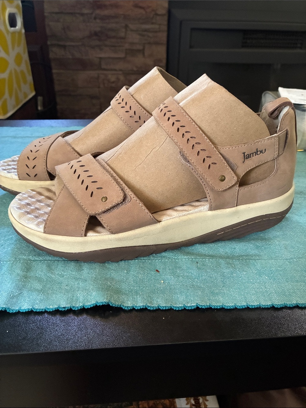 Jambu Women’s Brown Adjustable Strappy Sandals